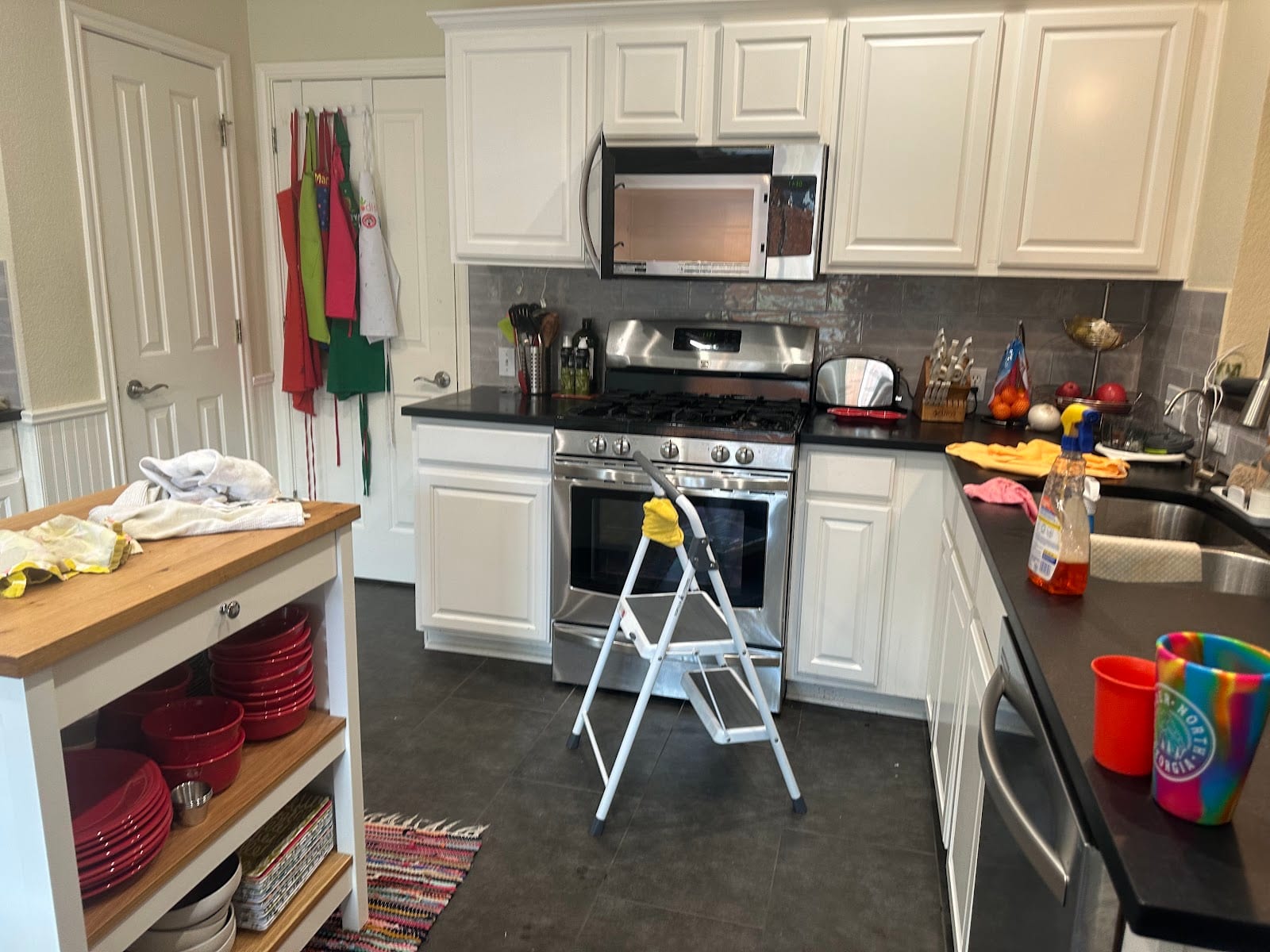 Flores Cleaning service