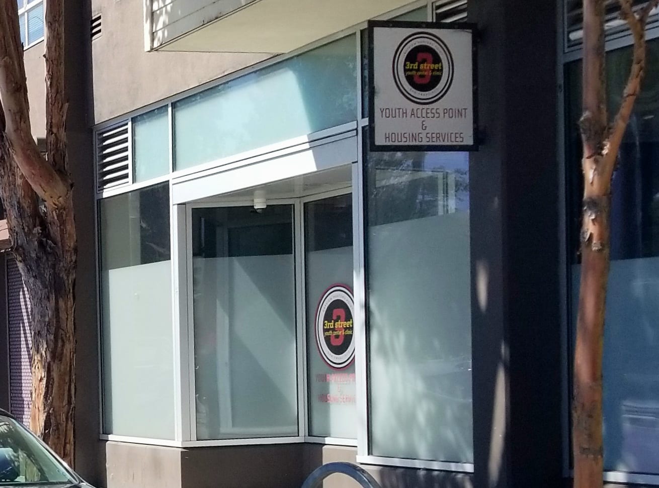 3rd Street Youth Center & Clinic, photo 2