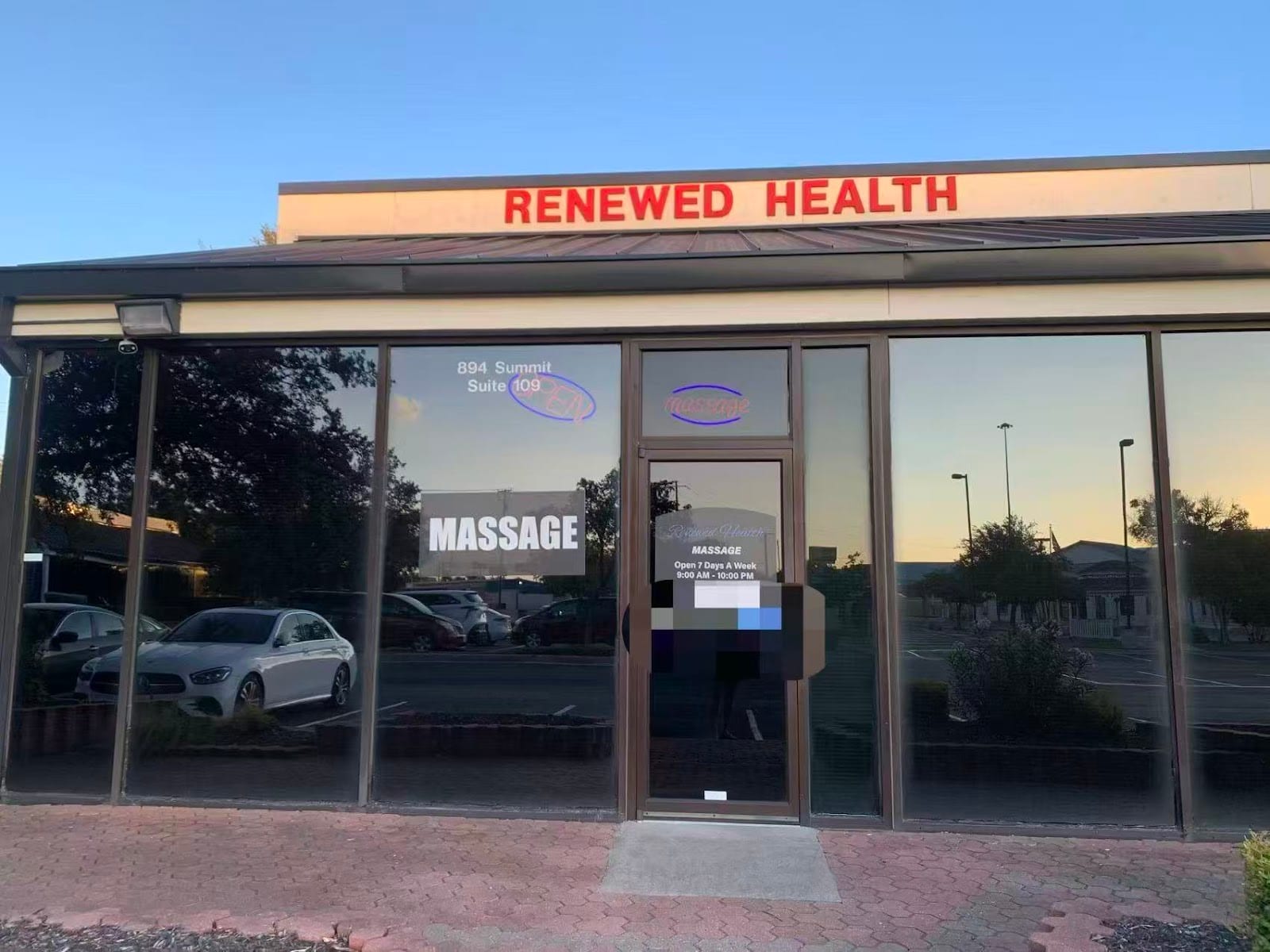 Renewed Health Massage, photo 2