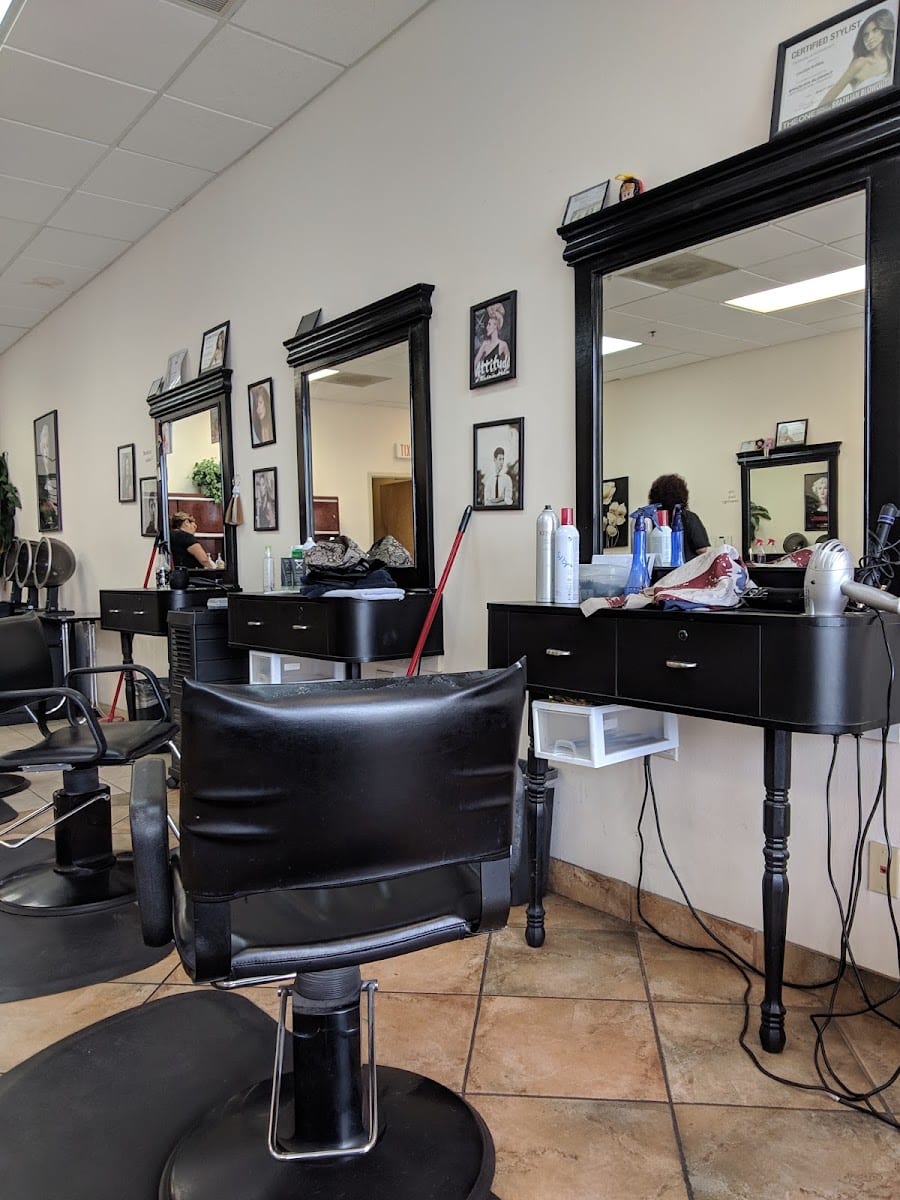 Eclips Cuts Salon, photo 3