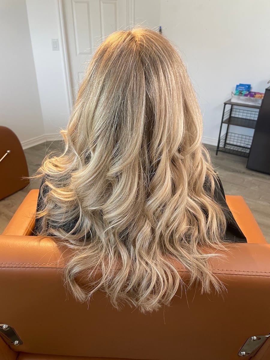Lis Christensen - Holistic Hairstylist, photo 2
