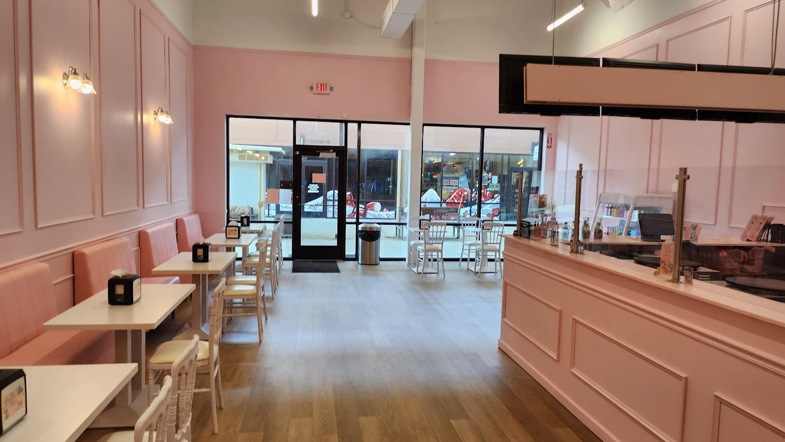 Wand & Whisk Café, photo 3