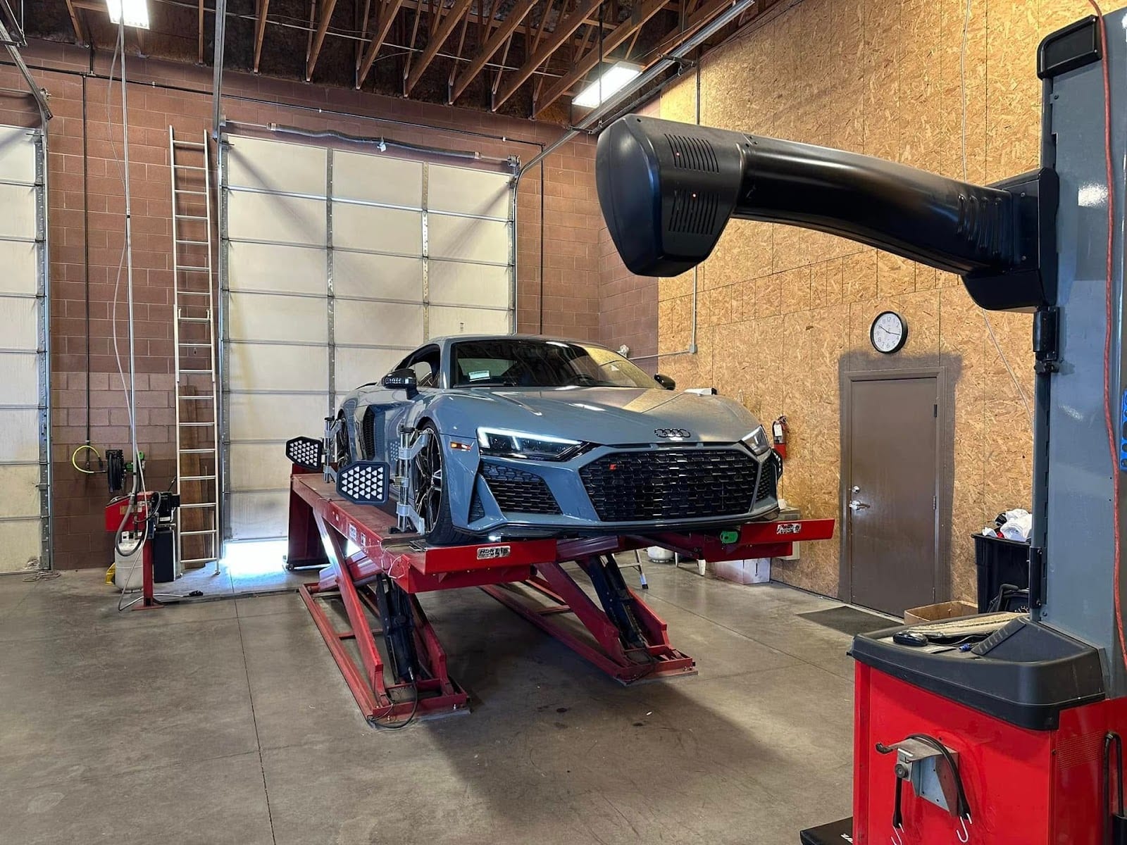 Mitchell's Automotive, photo 3