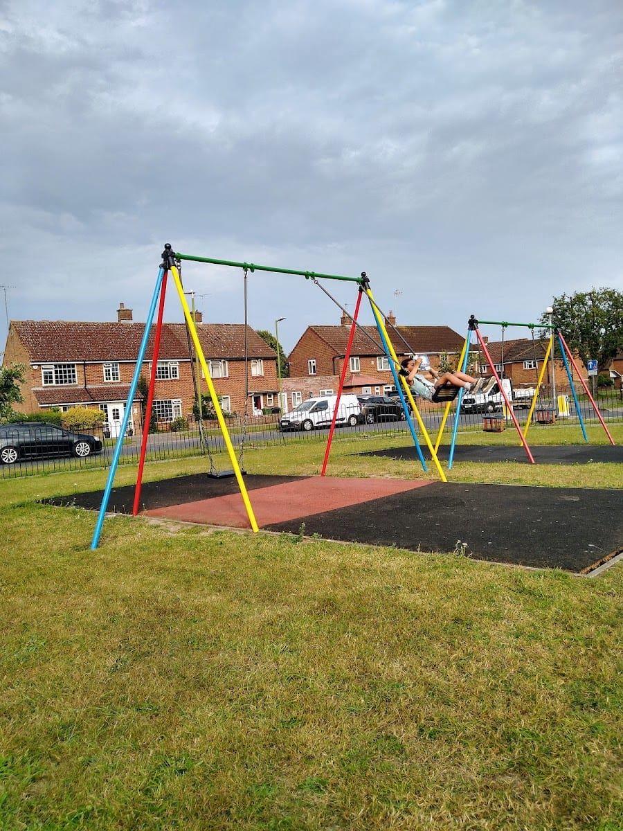 Playground, photo 2