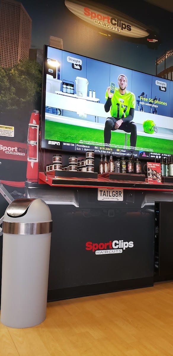 Sport Clips Haircuts of Flanders, photo 4