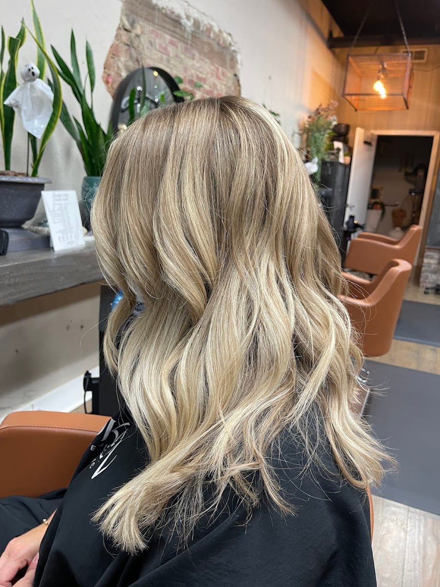 Wiyanna’s Salon & Co., photo 4