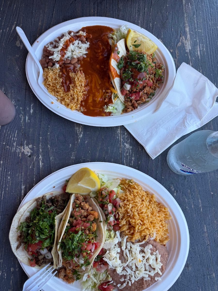 Los Hermanos Mexican Food