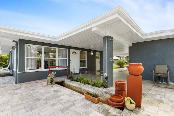 Tranquil 3BR /2BA Oasis - Steps from Warm Mineral Springs Park, photo 2