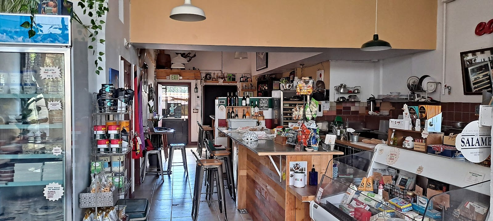 Gratta Wines Market, Winery and Lounge, photo 2