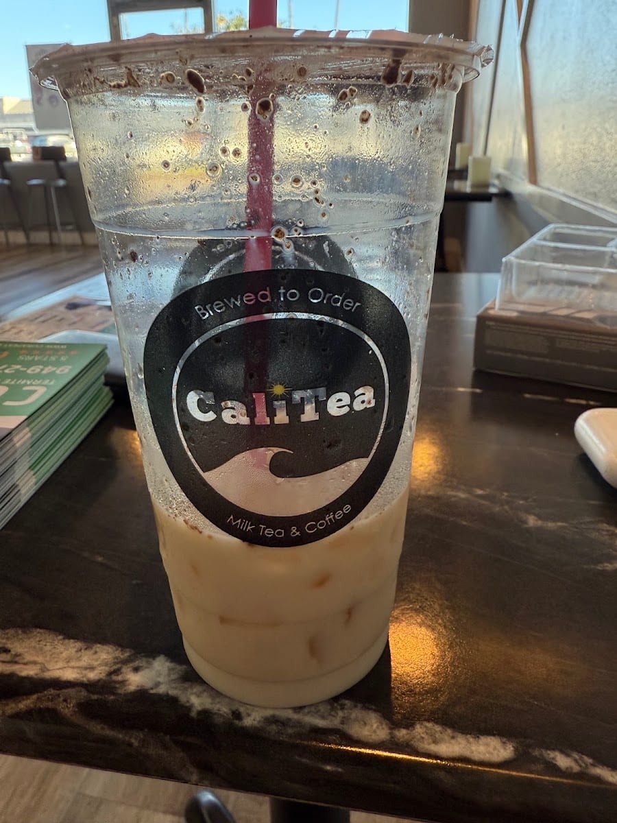 CaliTea Organic Coffee & Tea, photo 3