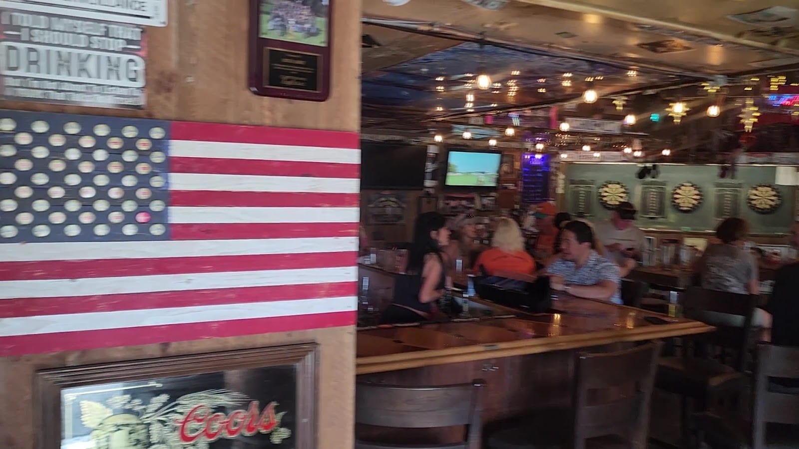 Mugs Away Saloon, photo 3
