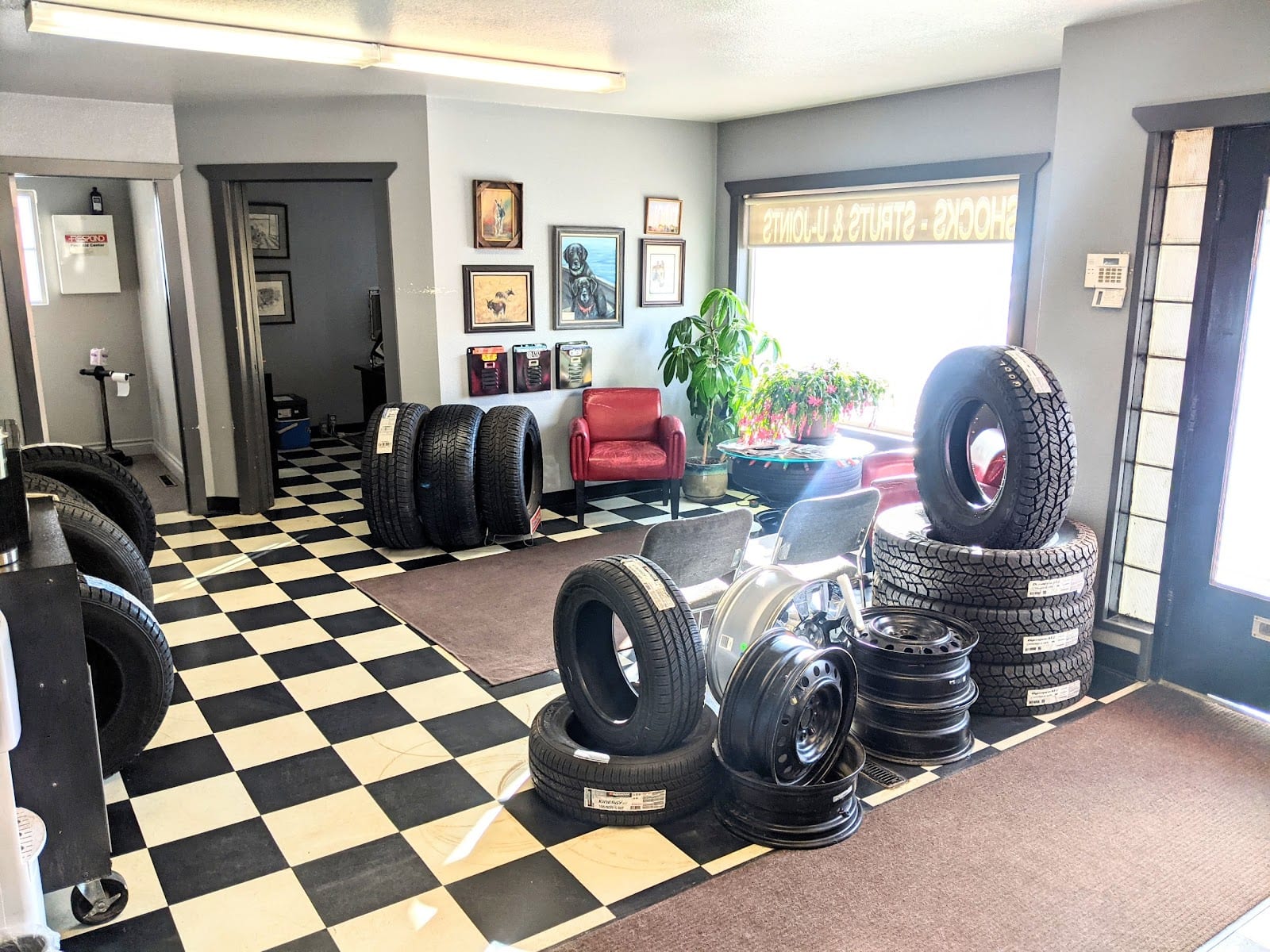 Woolsey's Tire Brake & Alignment, photo 2