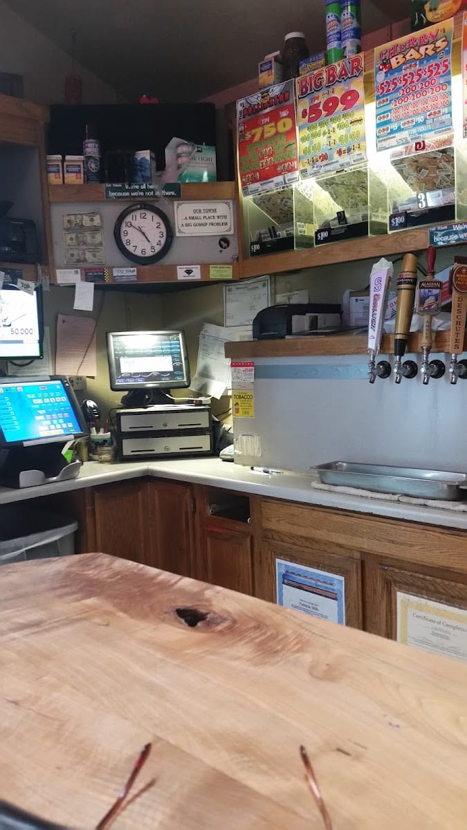 T J's Bar & Grill