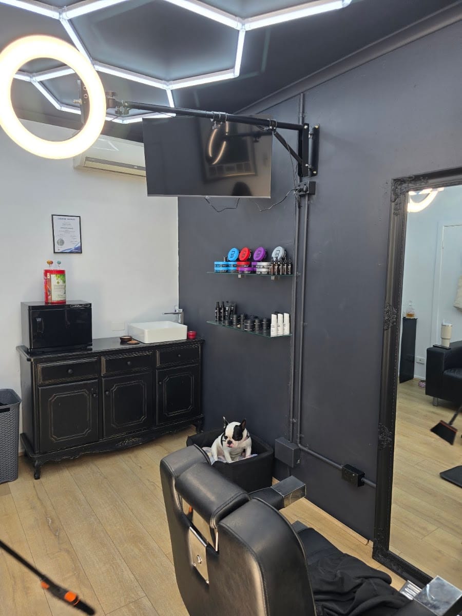 Diablos Barbers, photo 2