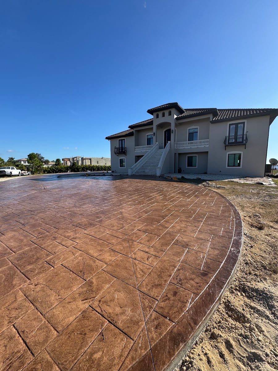 Stingray Overlay and concrete, photo 3