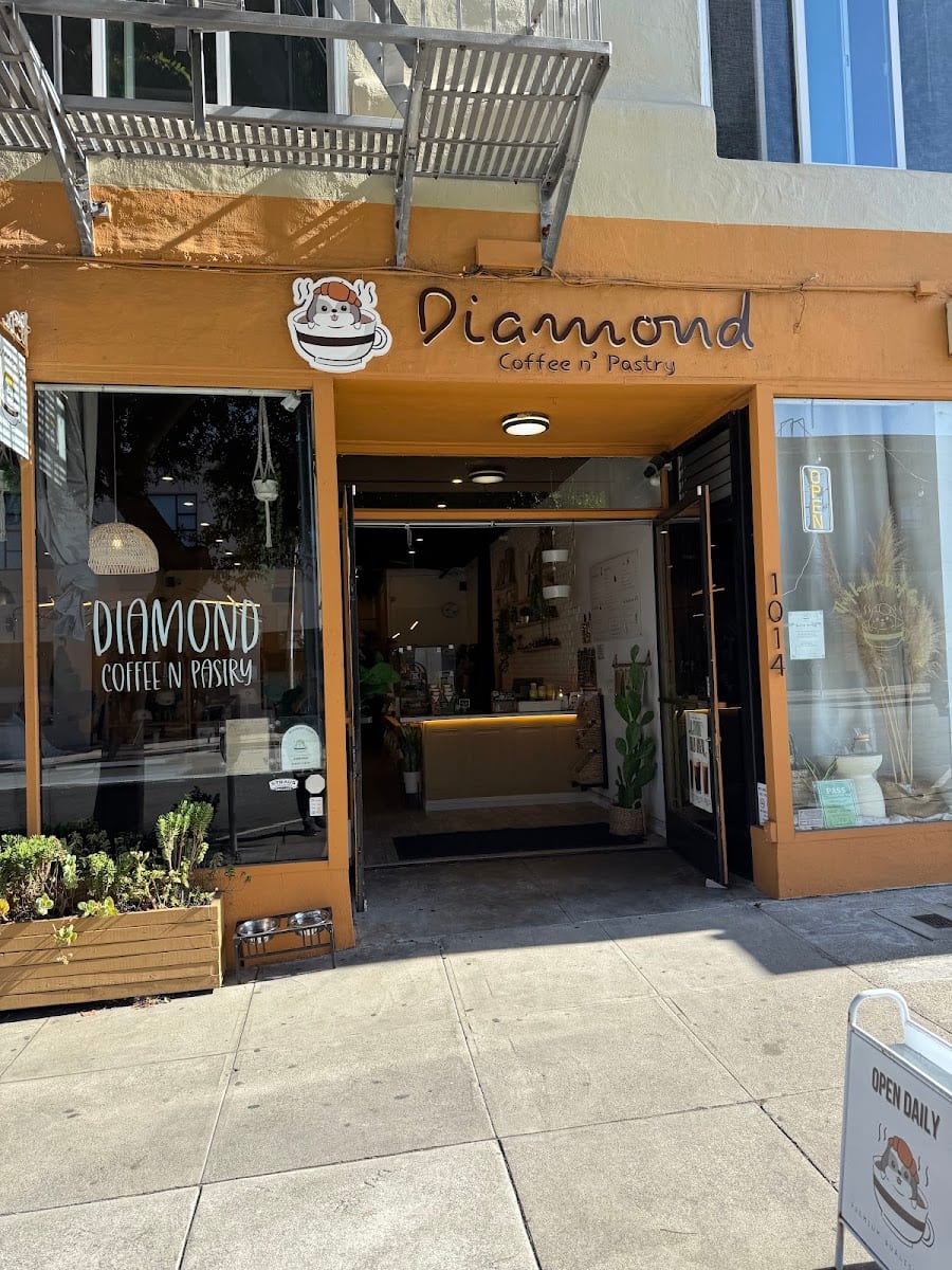 Diamond Coffee n' Pastry
