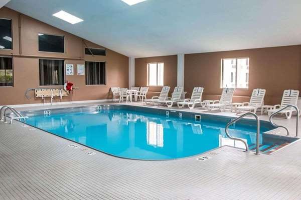 Country Inn & Suites by Radisson, Battle Creek, MI, photo 3
