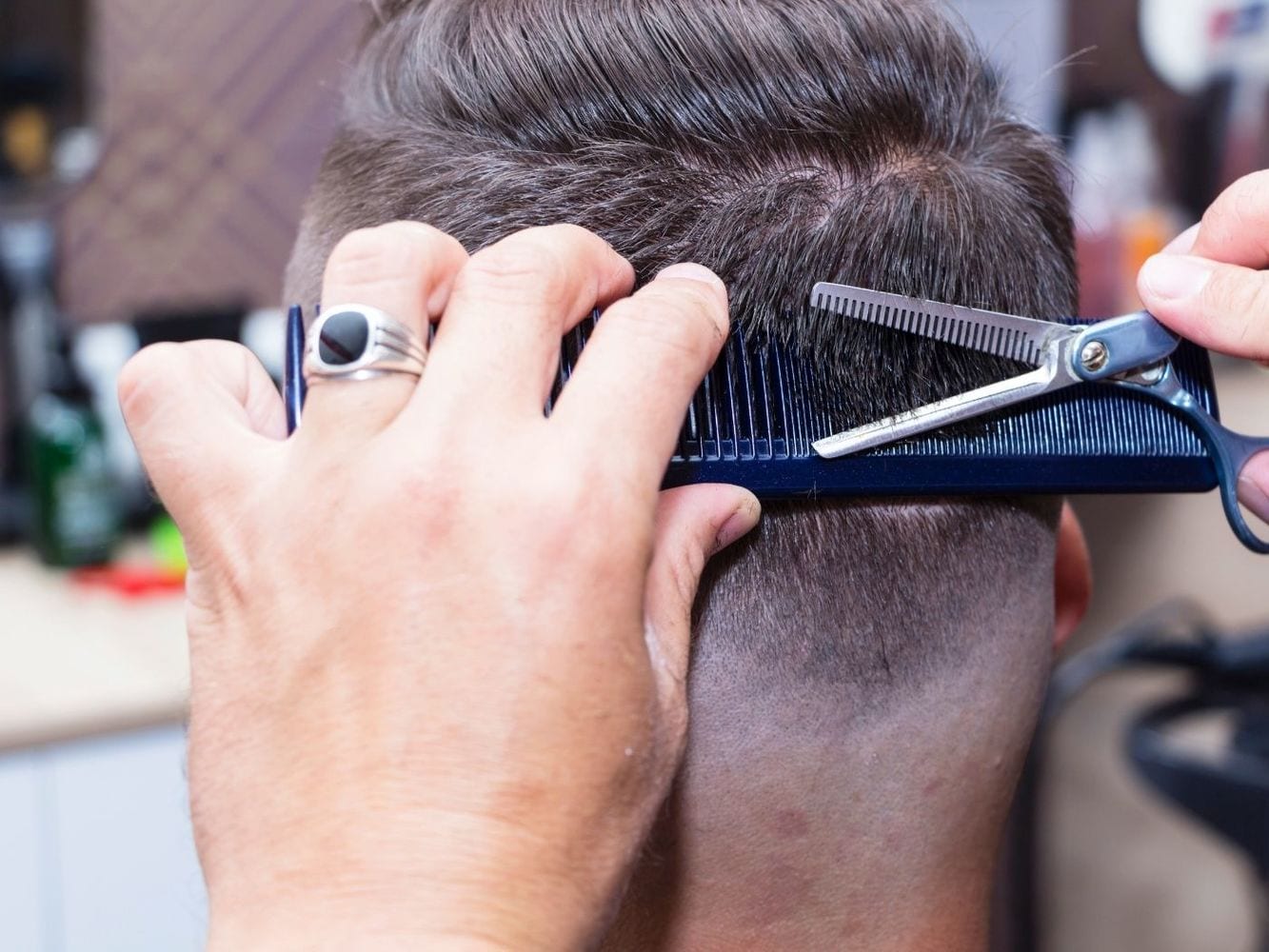 Edward Holland - Barbers Spitalfields, photo 4