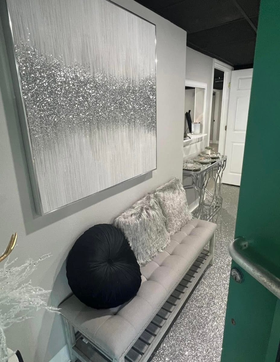 Pure Tranquility Day Spa & Massage