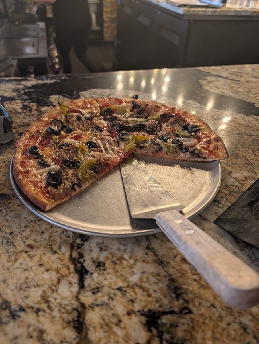 Gina's Pizza Bar, photo 4