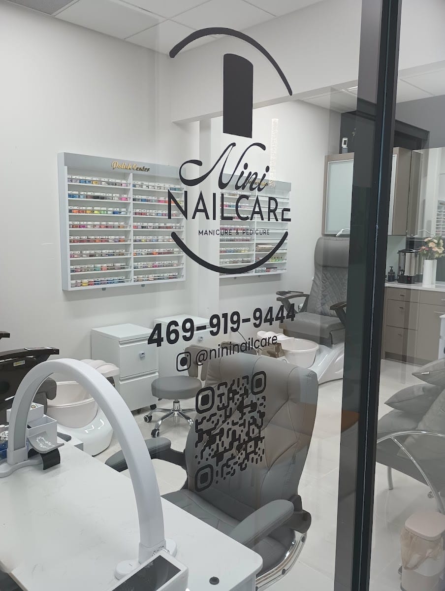 Nini Nail Care