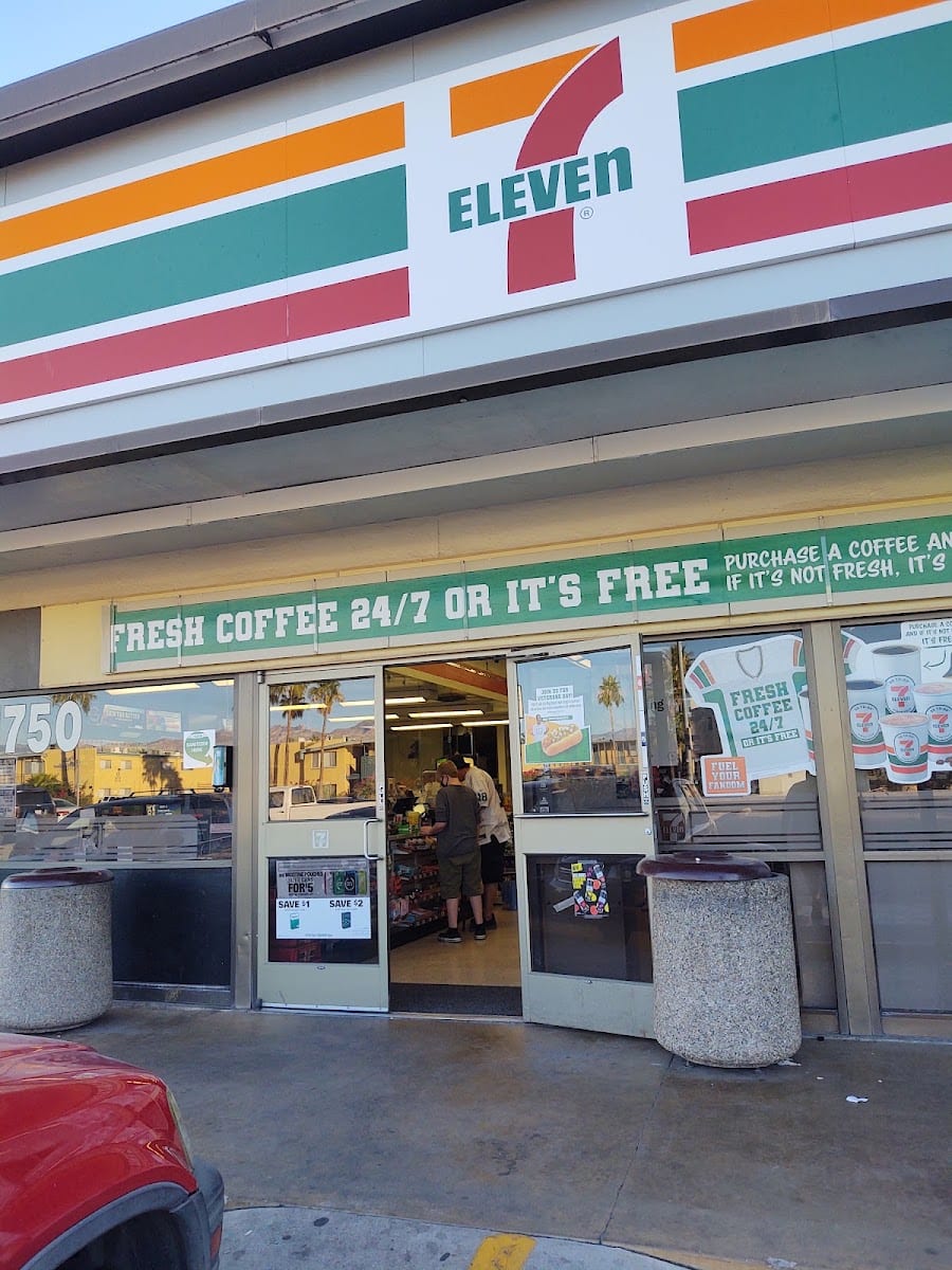 7-Eleven, photo 2