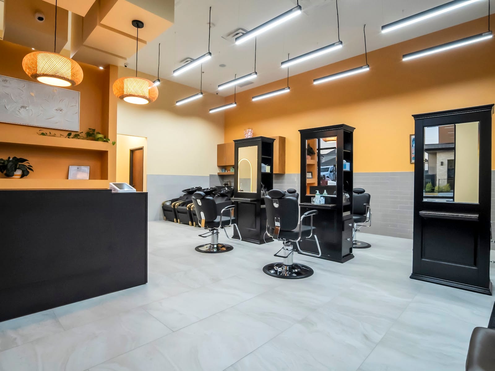 Saha Salon