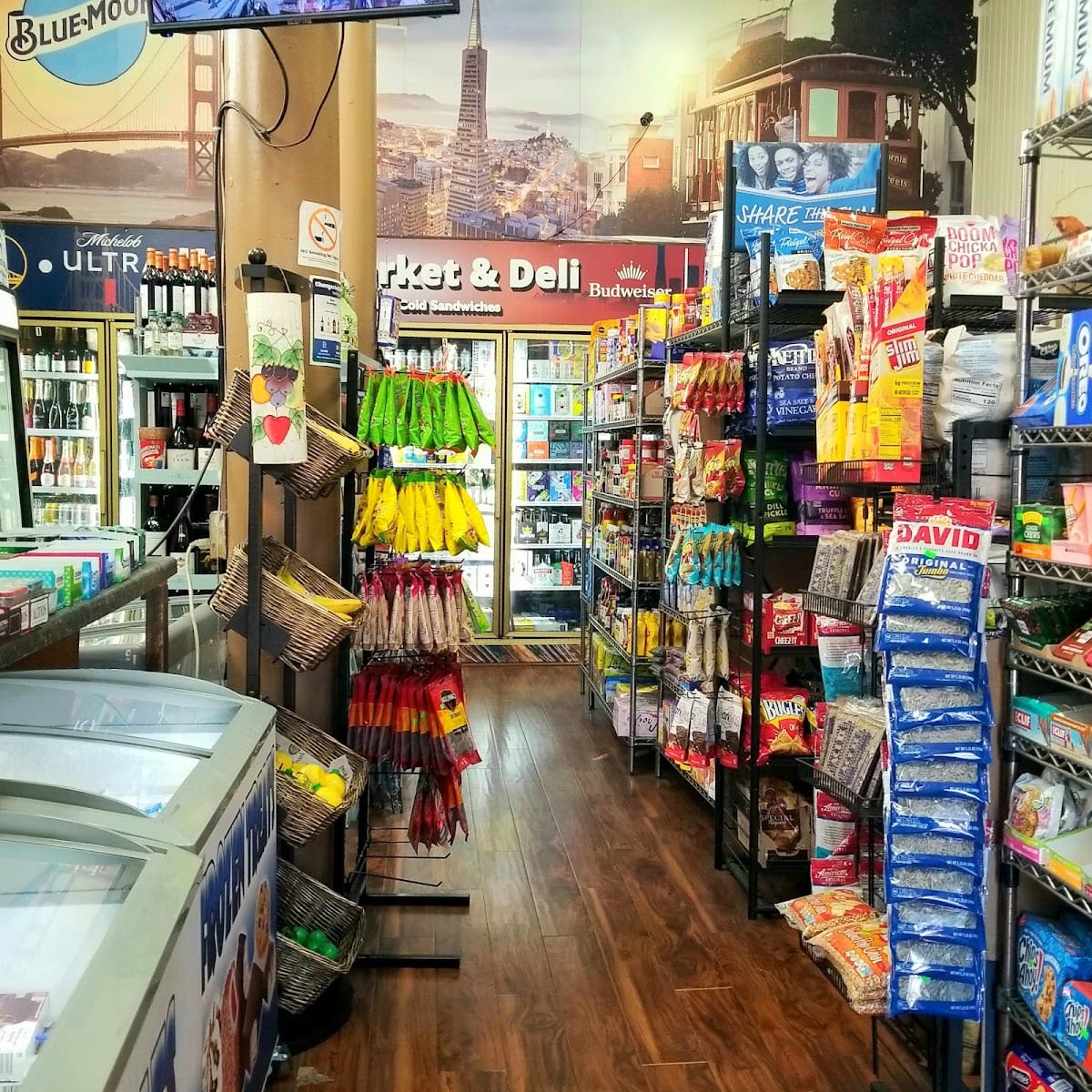 Hayes Market and deli