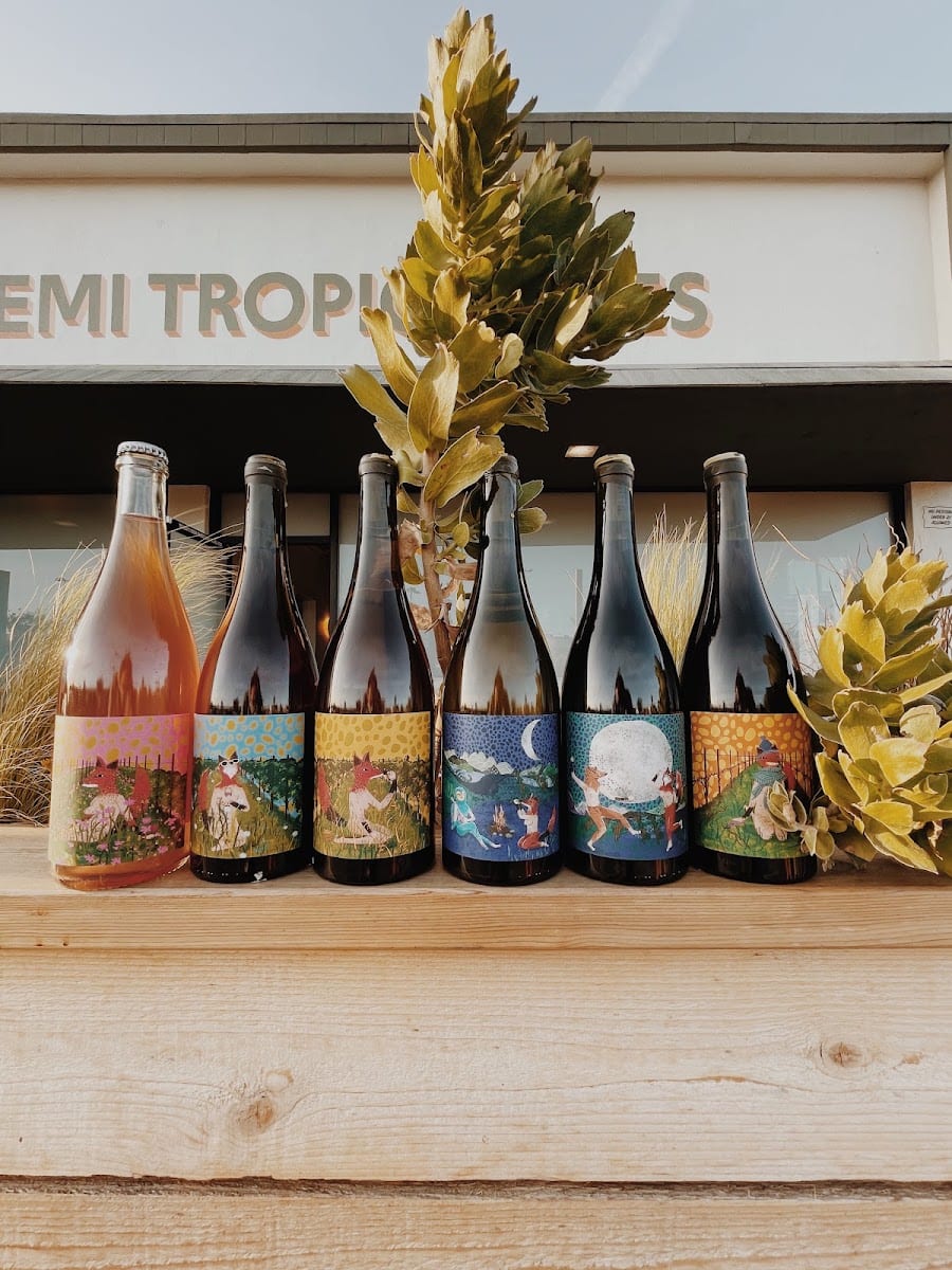 Semi Tropic Wines
