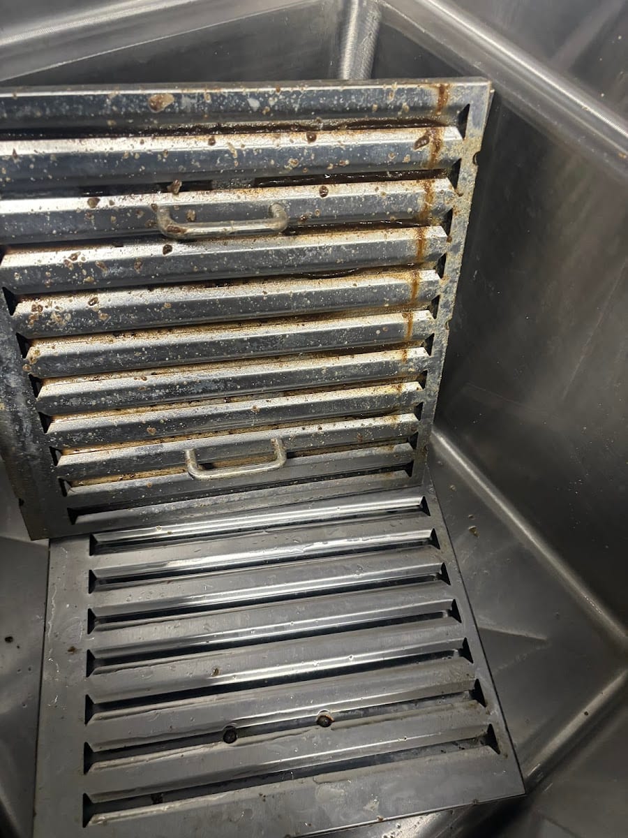 The moons clean service LLC