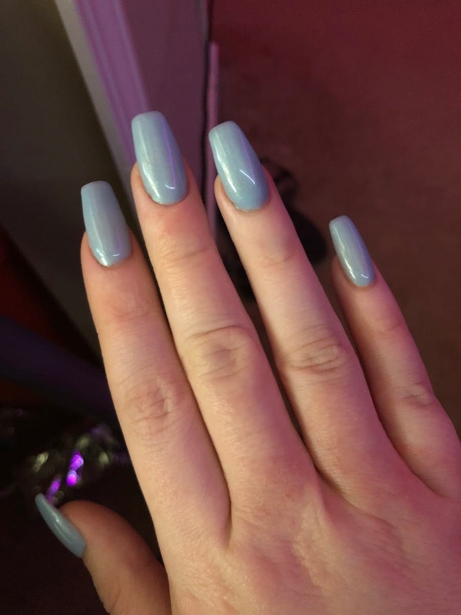 Island Nails