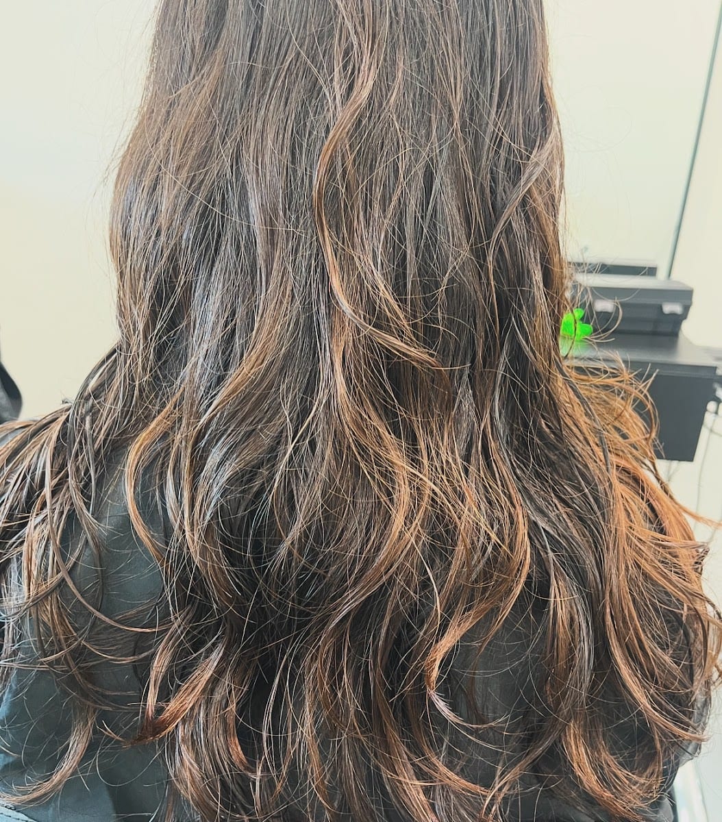 J Hair Studio