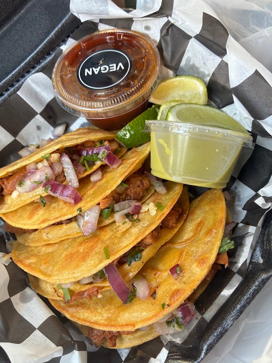 The Birria Queen (Food Truck), photo 3