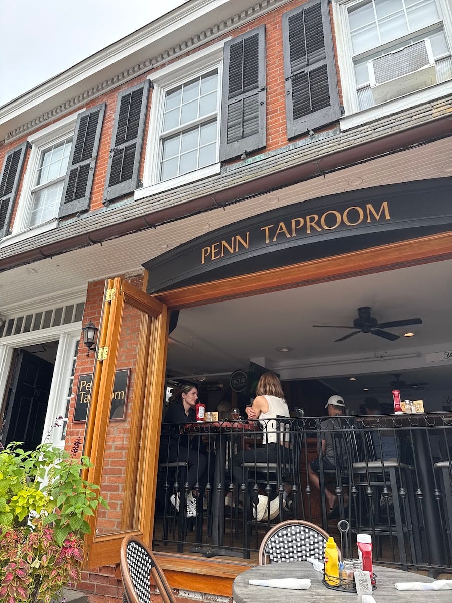 Penn Taproom, photo 3