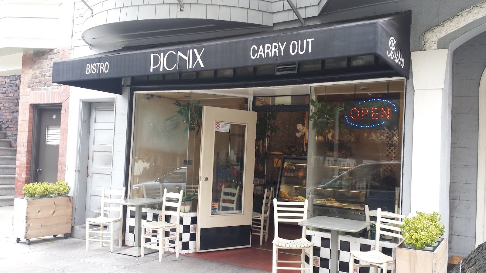 Picnix Bistro & Carry Out