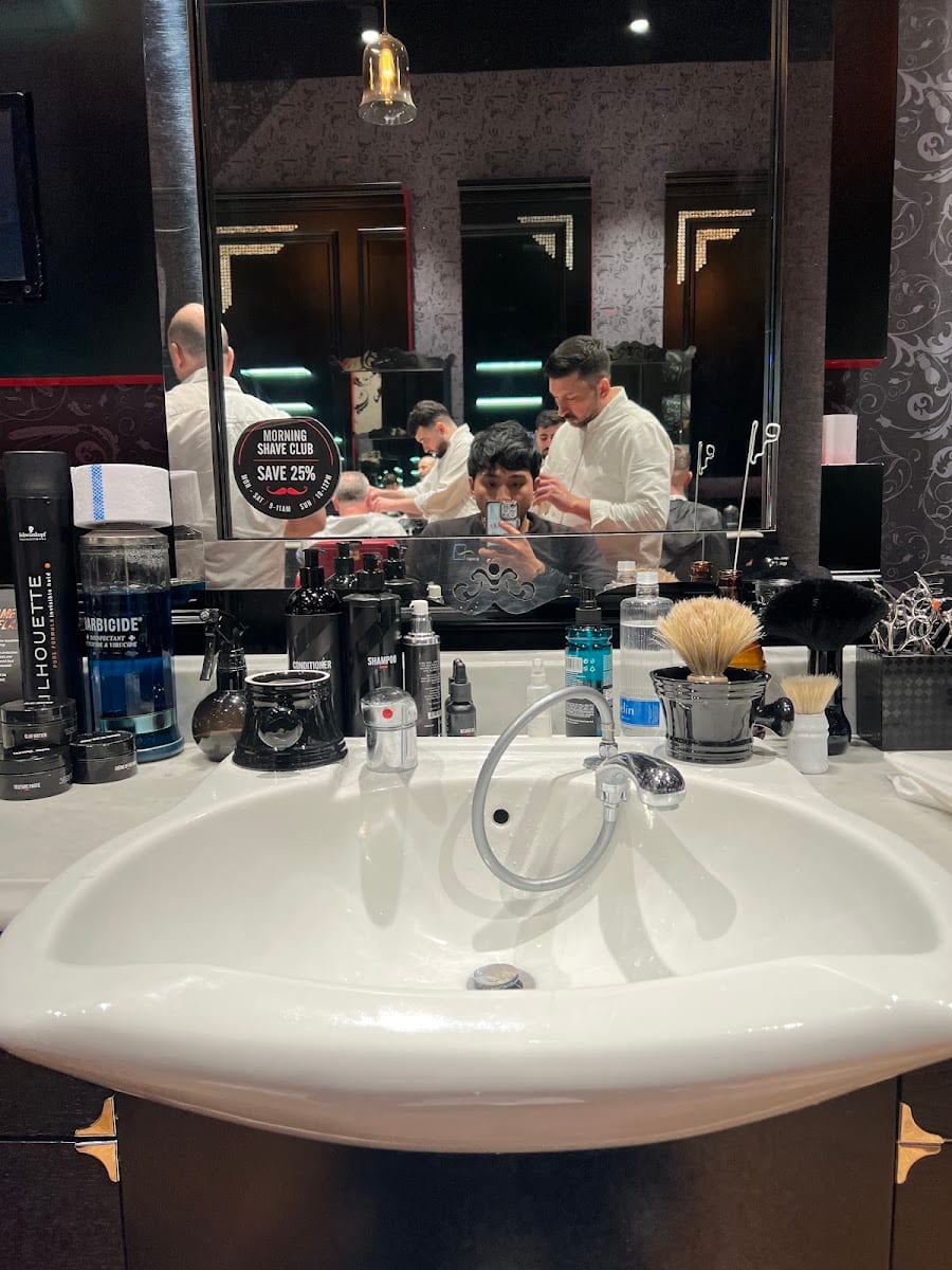Ted’s Grooming Room | St Paul’s Barbers, photo 3