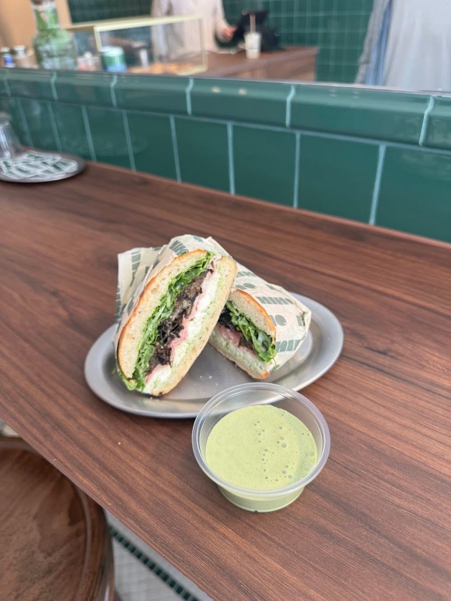 Nino Sandwichs&Caffè