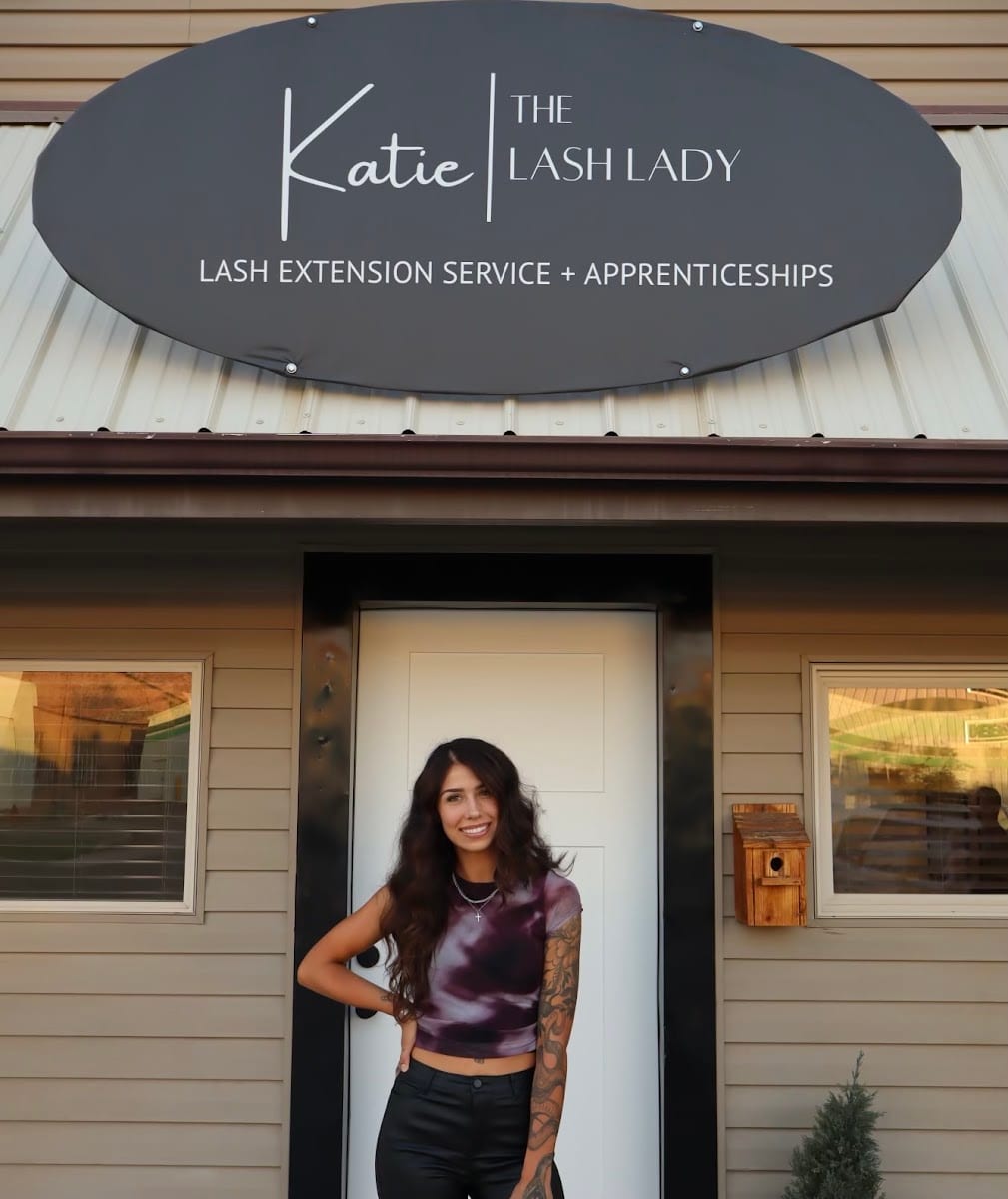 Katie The Lash Lady, photo 3
