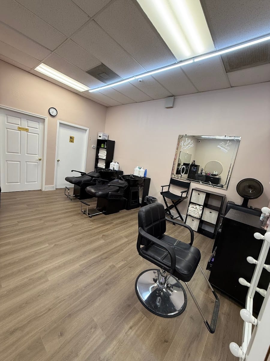 Lulu’s hair salon