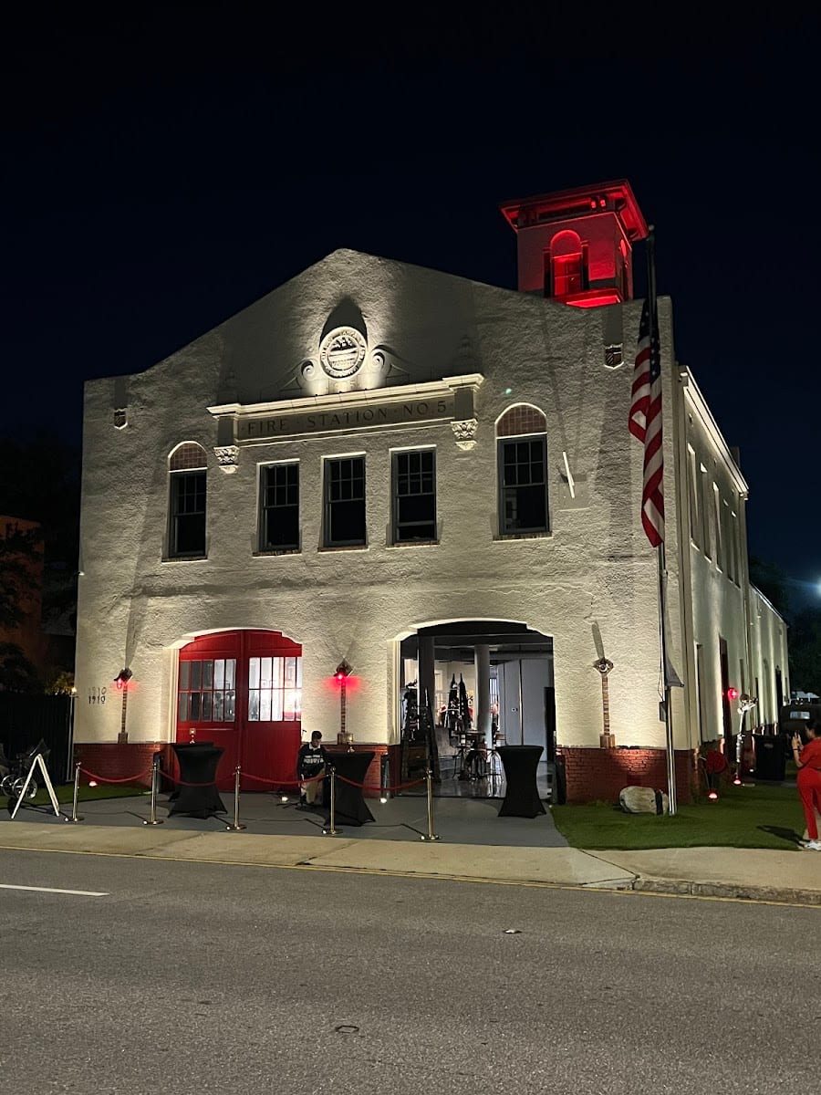 Red Door No. 5
