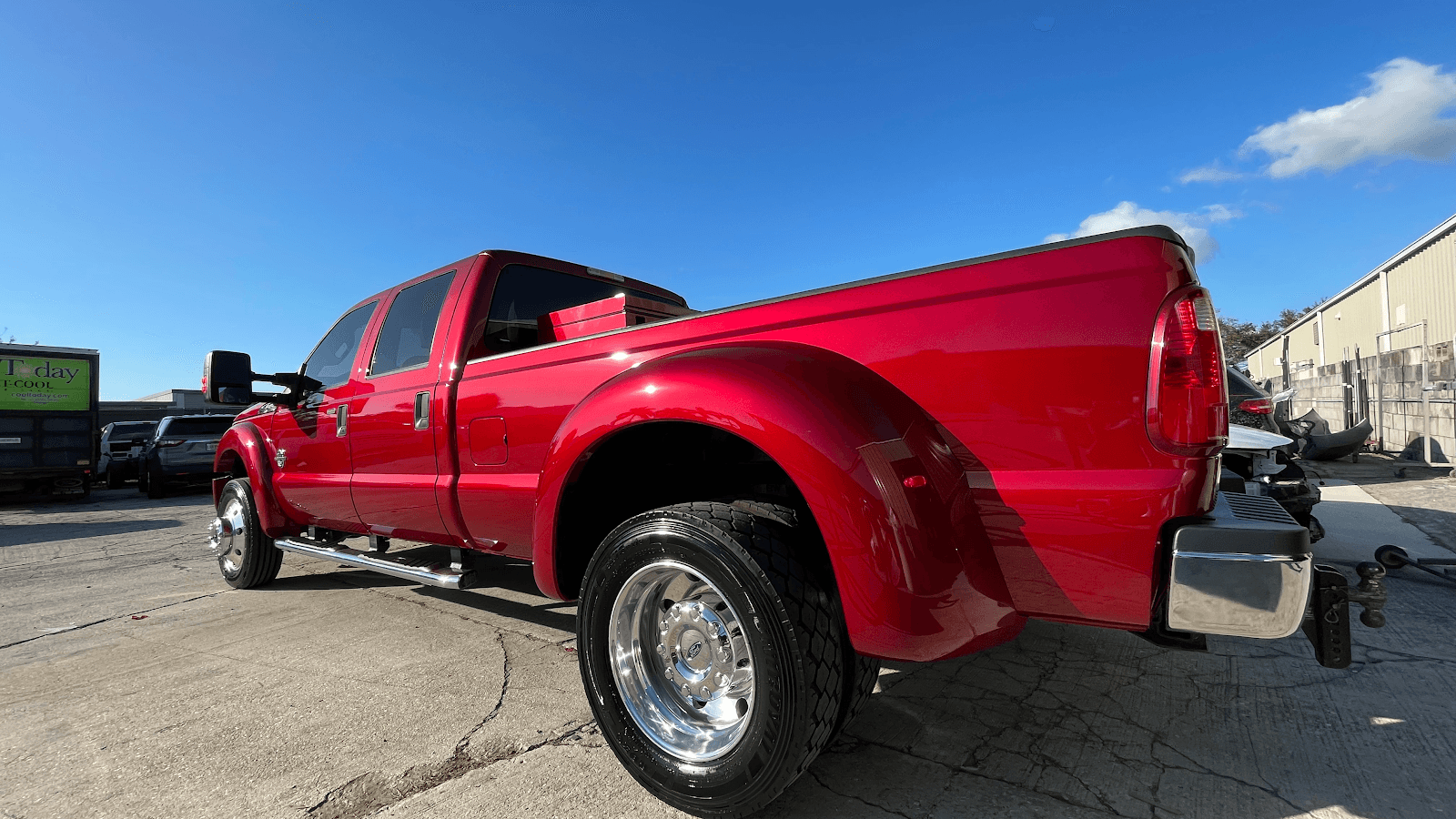 Kim's Auto Body, photo 2