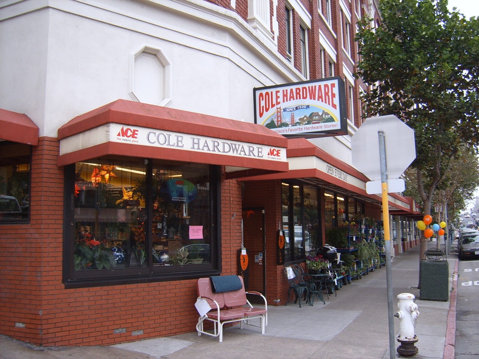 Cole Hardware
