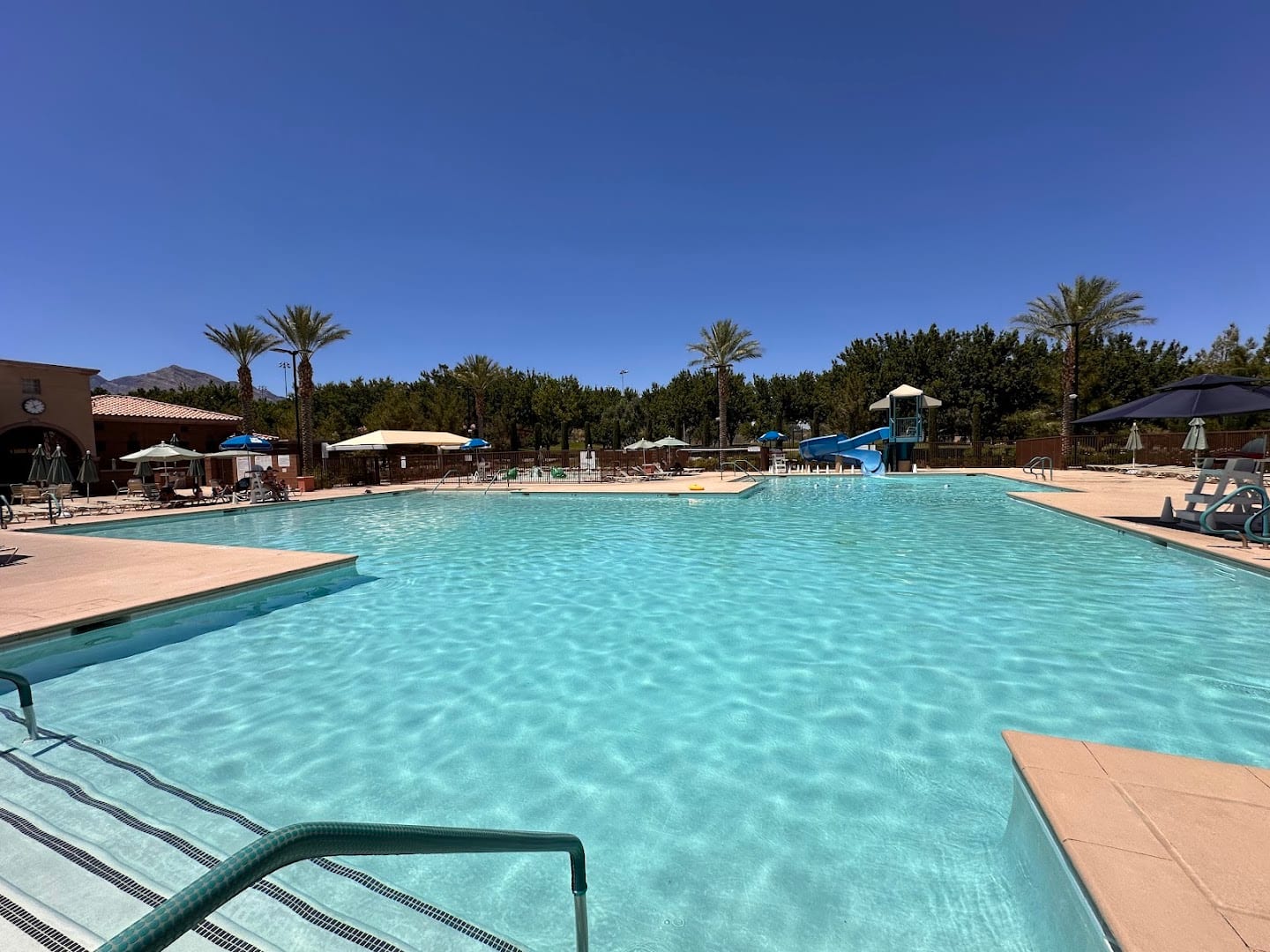 The Vistas Pool