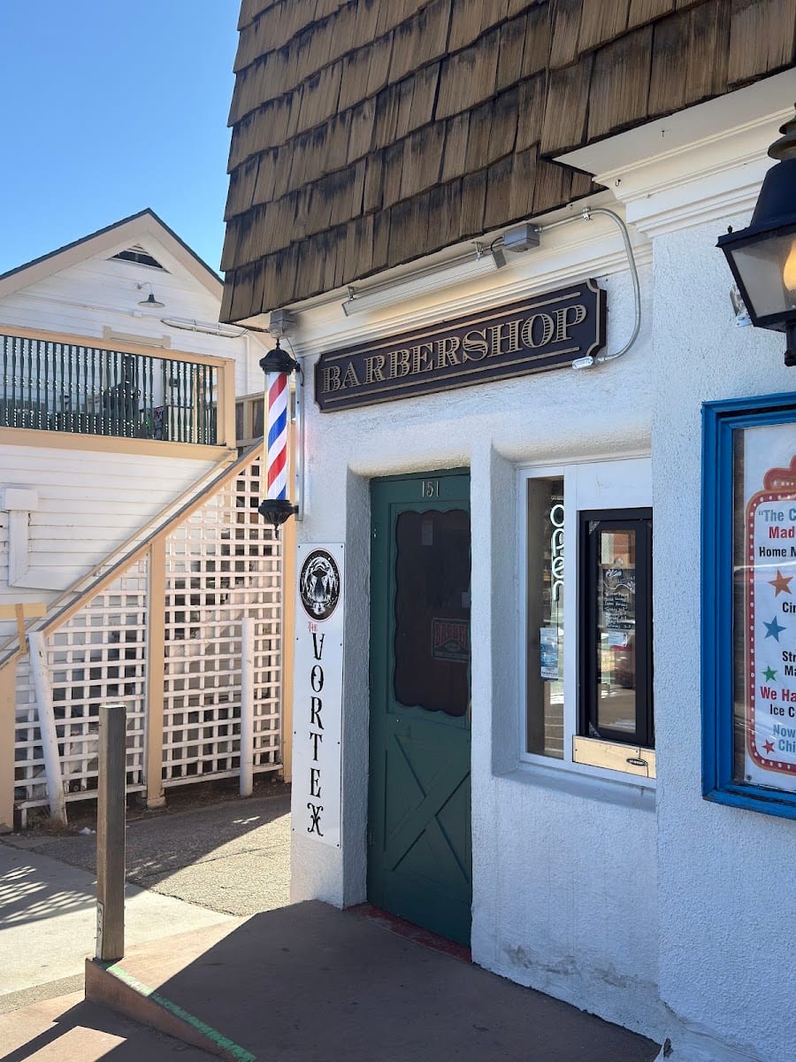 The Vortex Barbershop, photo 3