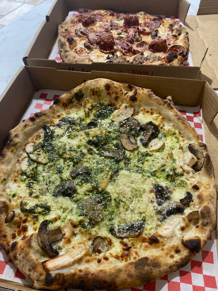 Antonio's Pizza Pit
