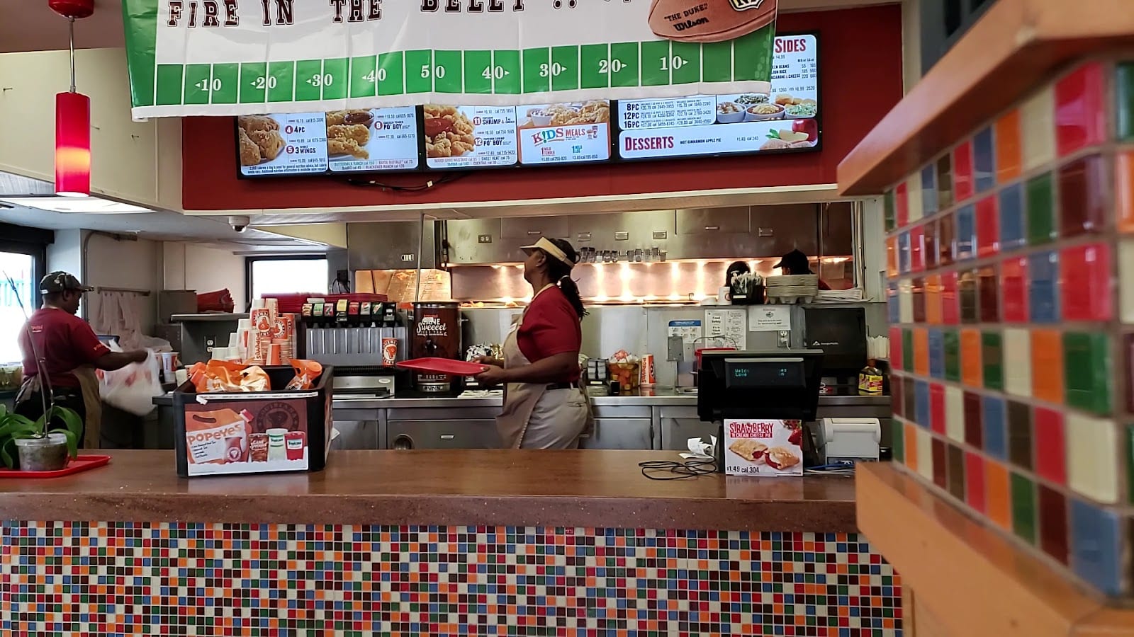 Popeyes Louisiana Kitchen, photo 3