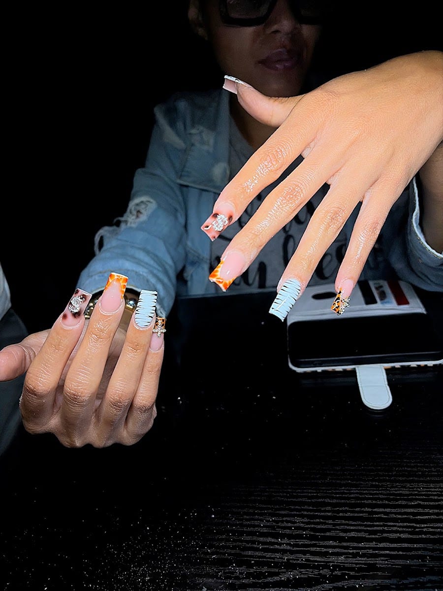 The Nail Plug, photo 2