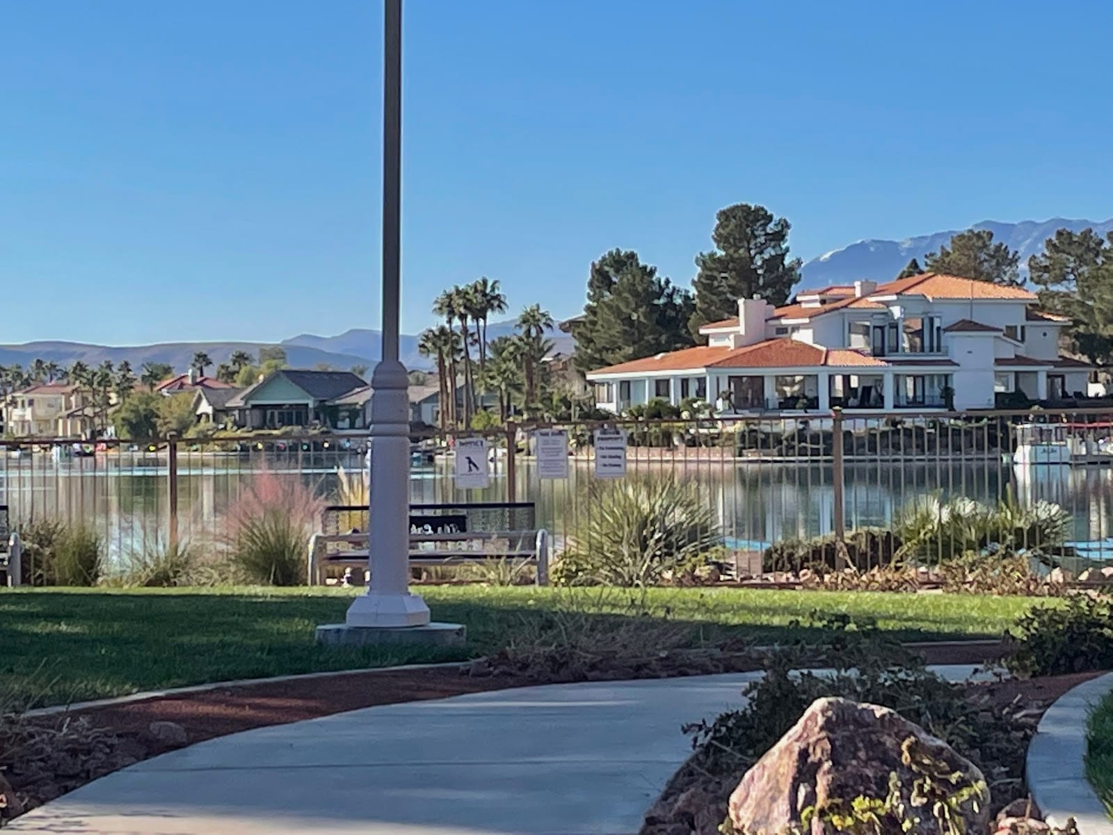 Lake Sahara North Park