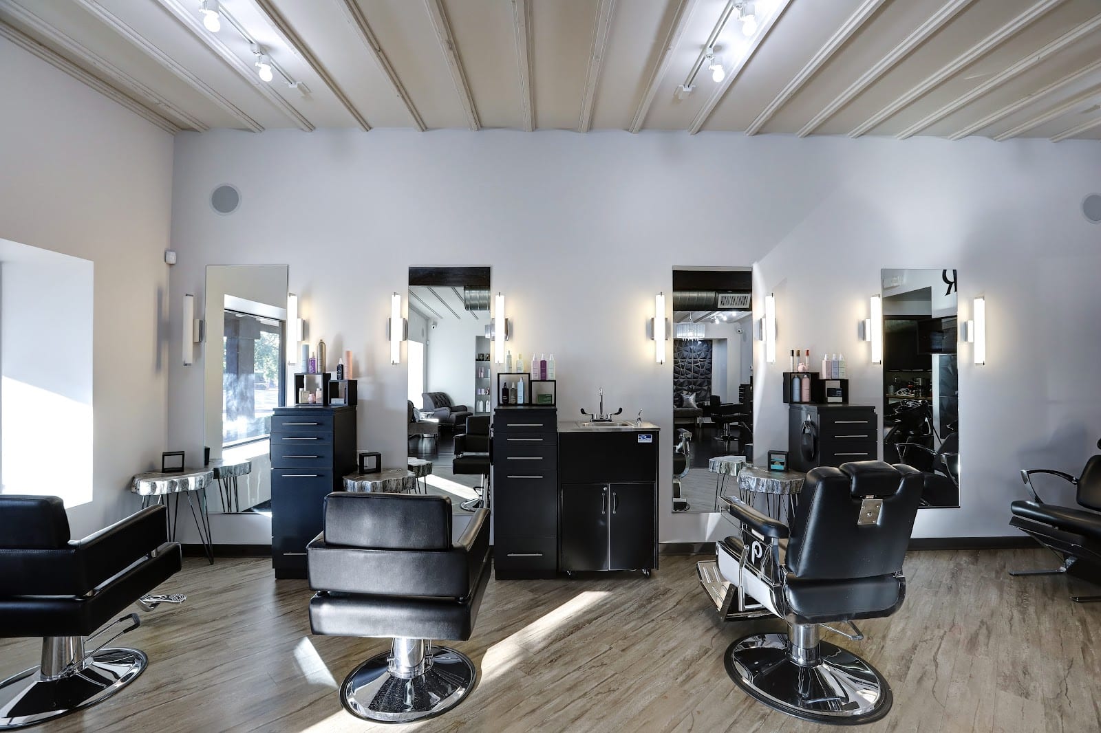 Warfield Hair Bar, photo 2