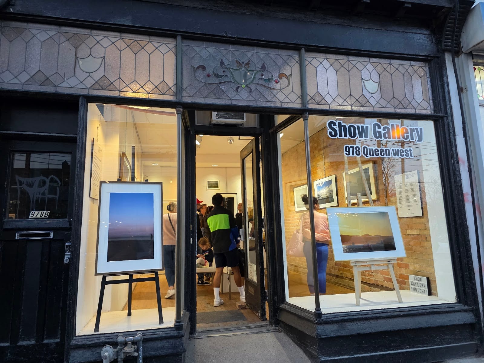 Show Gallery